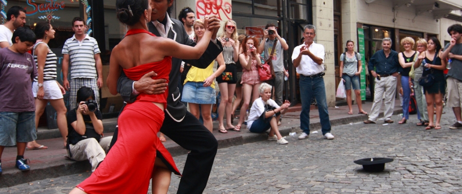 San Telmo, ou quand Buenos Aires se met à l'heure parisienne - Minizap Annecy