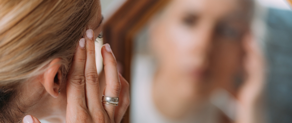 Dysmorphophobie : quel est ce trouble dans le miroir ? - Minizap Annecy