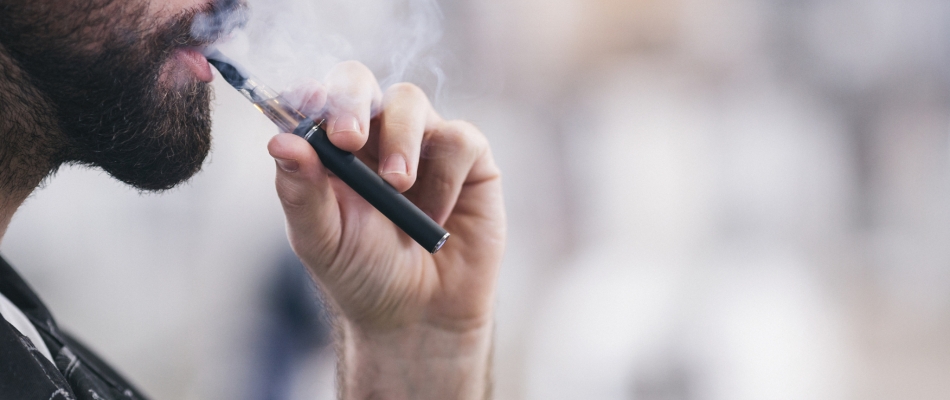 Le vapotage, pire que la cigarette ? - Minizap Vallée de l'Arve
