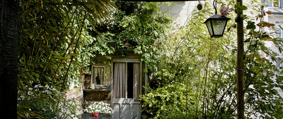 Créer une cabane en trompe-l'œil pour agrandir le jardin - Minizap Nord-Isère