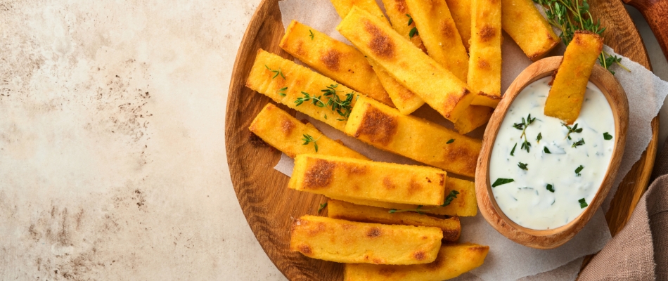 La polenta, la recette crémeuse qui change des pâtes et du riz - Minizap Nord-Isère