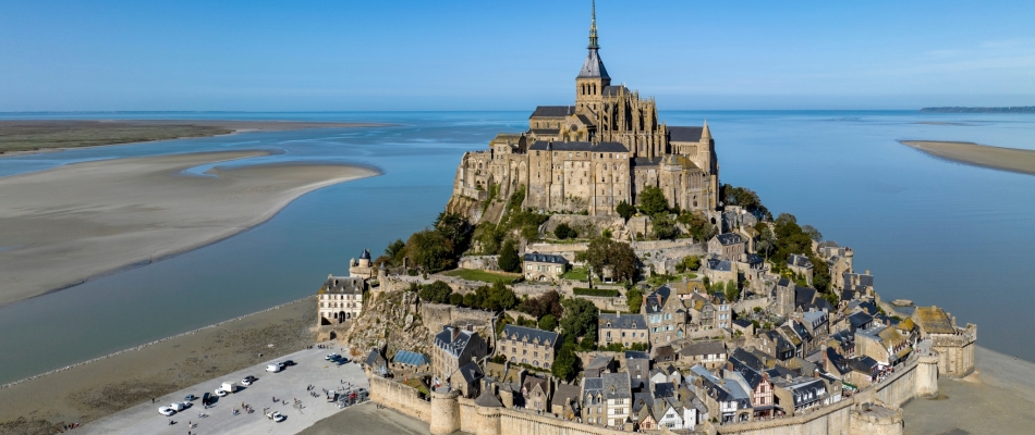 Le Mont-Saint-Michel, une visite au sommet - Minizap Annecy