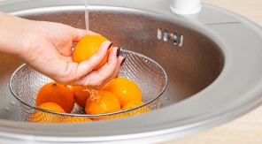 Faut-il laver les clémentines ?