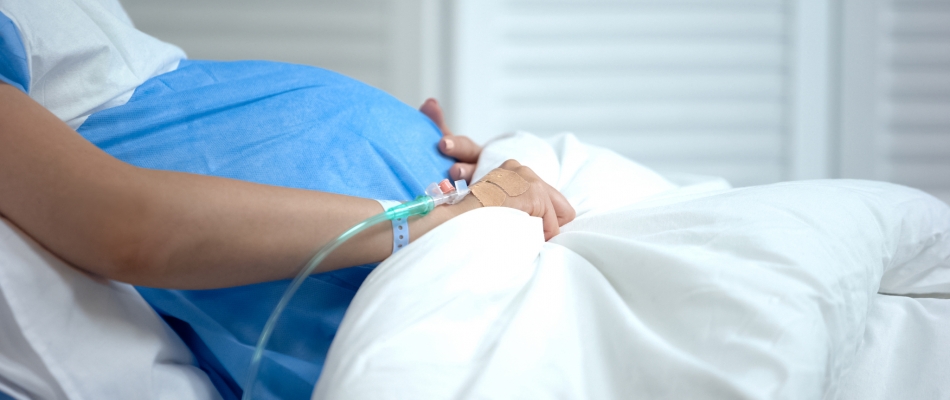 Une mère sur 4 victime de soins irrespectueux en maternité - Minizap Annecy