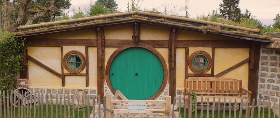 La maison des hobbits à La Comté - Minizap Annecy
