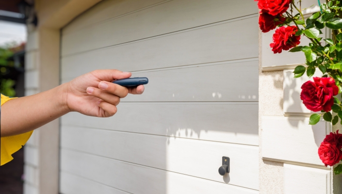 Portes de garage : battante, sectionnelle, enroulable… que choisir ?