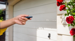 Portes de garage : battante, sectionnelle, enroulable… que choisir ?