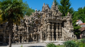Un palais pierre après pierre