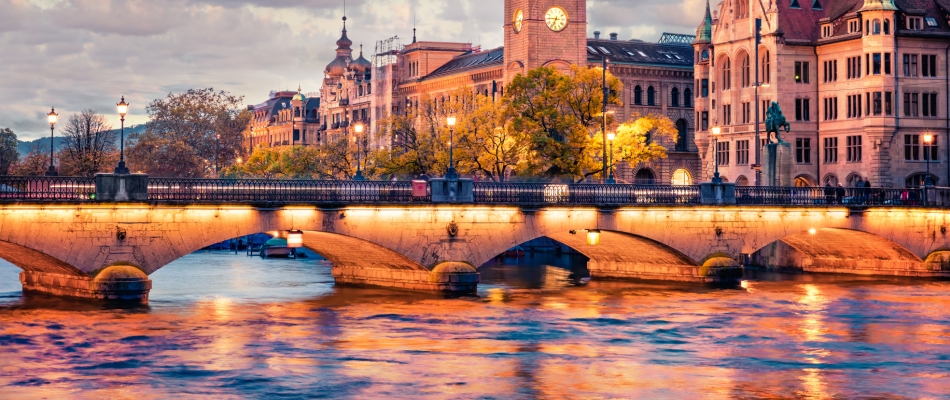Zurich, au fil de l'eau et de l'histoire - Minizap Grenoble