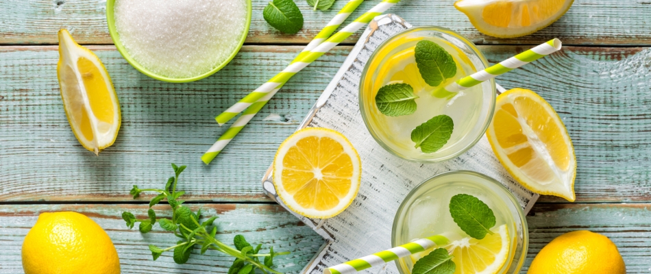 Boissons estivales, quels dangers pour nos dents ? - Minizap Chambery