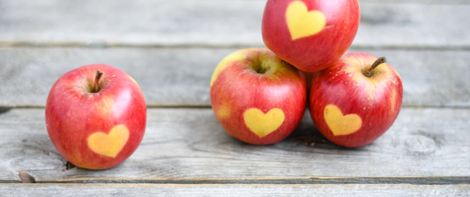 Le marquage des pommes, comme une impression au soleil levant - Minizap Grenoble