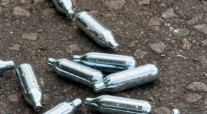 Le protoxyde d'azote séduit toujours les jeunes