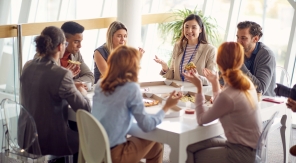 Comment se déroule la pause déjeuner en entreprise ?
