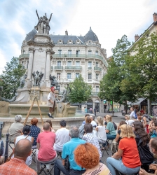 Rosine et les tuiles
