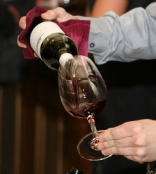 D&eacute;gustation de vin &agrave; Aillon Sport