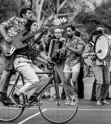 Ballet cycliste : La Bande à Tyrex - Ah ! La belle saison 2024