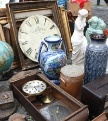 Vide Grenier sur le Boulevard Foch