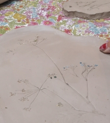 Atelier créatif : modelage & empreintes végétales
