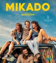 Séance de cinéma "Mikado"