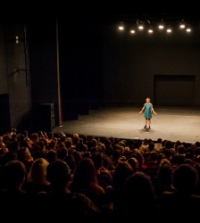 Sortie de résidence - Mon mec veut devenir rappeur - Adèle Zouane / Festival des Arts du Récit