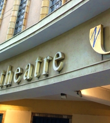 Visite du Grand Th&eacute;&acirc;tre en famille