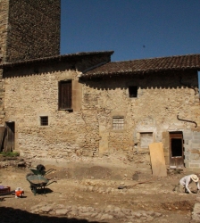 Sous les dessous des Allinges : ce que l'arch&eacute;ologie nous raconte