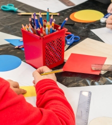 La visite-atelier des 7-12 ans : exposition Figuration narrative