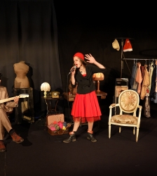 Spectacle po&eacute;tique et rock'n'roll : Un No&euml;l Hotte Couture