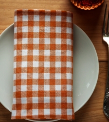 Vente de diots et g&acirc;teaux de l'association Serm&eacute;rieu au f&eacute;minin