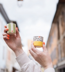 Caf&eacute; peinture sur porcelaine Chamb&eacute;ry