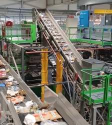 Visite guid&eacute;e : le nouveau centre de tri des d&eacute;chets recyclables