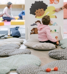 Exposition : Dans mes livres il y a ... de Corinne Dreyfus &agrave; la m&eacute;diath&egrave;que de Corbelin