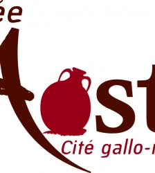 L&rsquo;eau, de la cit&eacute; au mus&eacute;e : une pirogue et un aqueduc