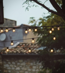 Th&eacute;&acirc;tre - Festivit&eacute; : poussette & guinguette