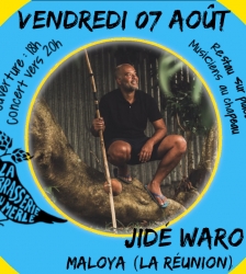 Jid&eacute; Waro en concert - Maloya (La R&eacute;union)