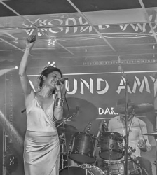 Concerts de l'&eacute;t&eacute; &agrave; Cr&eacute;mieu : soir&eacute;e sp&eacute;ciale Amy Winehouse avec Around Amy