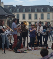 Les Terrasses d'Italie : le Grenoble Klezmer Kollectiv en concert