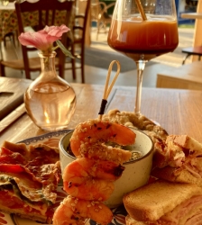 D&icirc;ner au caf&eacute; & soir&eacute;e cocktails