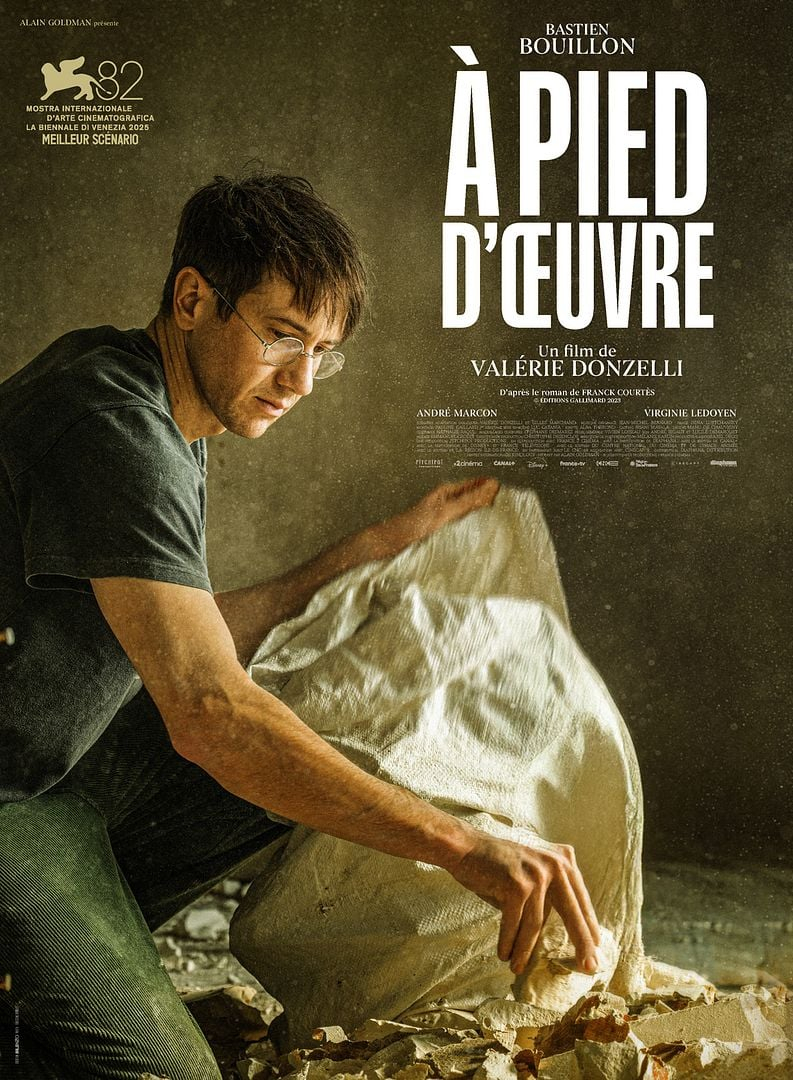 &Agrave; pied d'&oelig;uvre