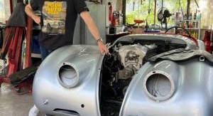 Vintage Mecanic - Jaguar XK 120 OTS