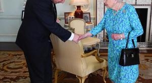 Elisabeth II, le destin d'une reine