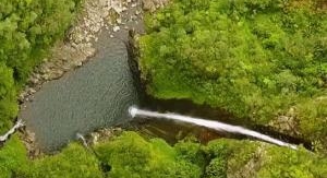 La Réunion, l'eau sur un fil