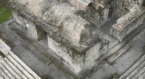 Le mystère des Mayas : des origines à la chute - L...
