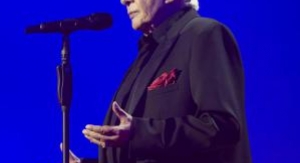 Sardou, autoportrait