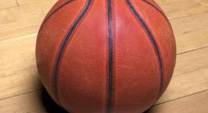 Basket-Ball : Minnesota / Phoenix - NBA. Saison ré...