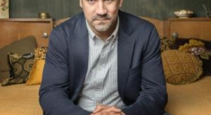 Astrid et Raphaëlle - Un mariage et quatre enterre...