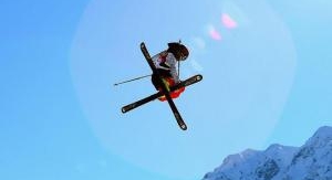 Ski freestyle : Ski cross messieurs et dames - Cou...