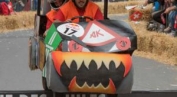 Auto : Courses de caisses...
