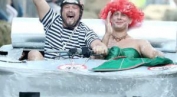 Auto : Course de caisses ...